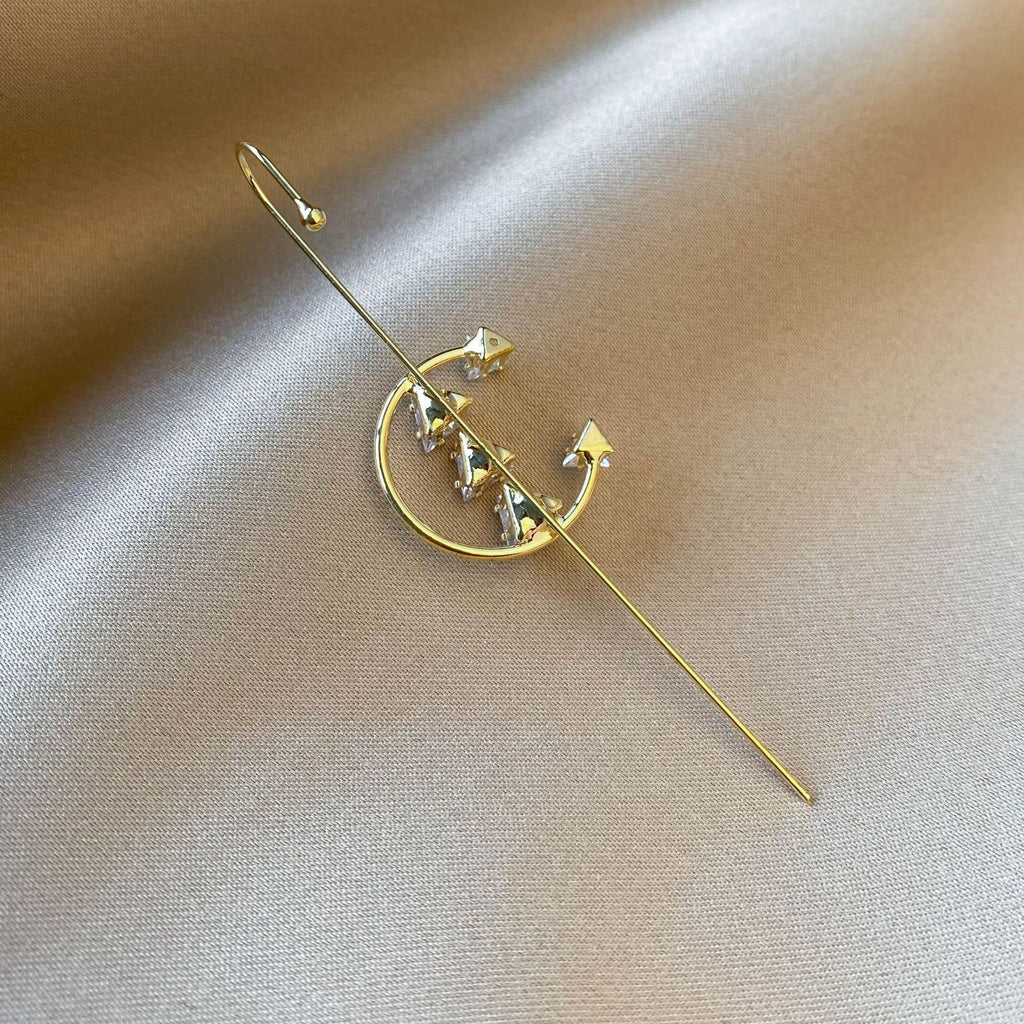 Myrae Ear Pins