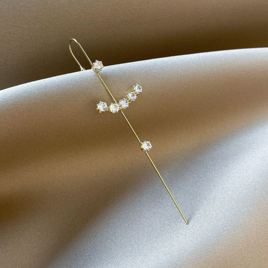 Myrae Ear Pins