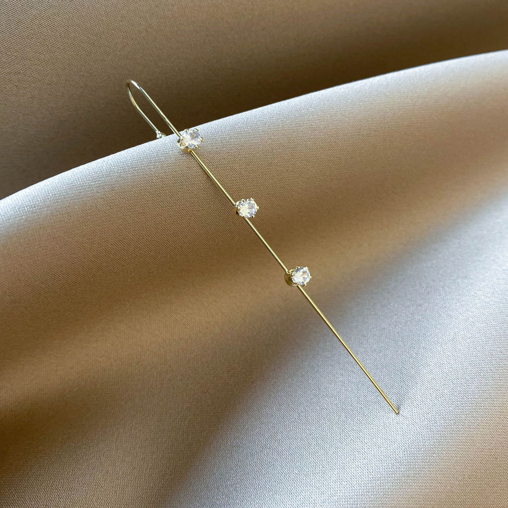 Myrae Ear Pins